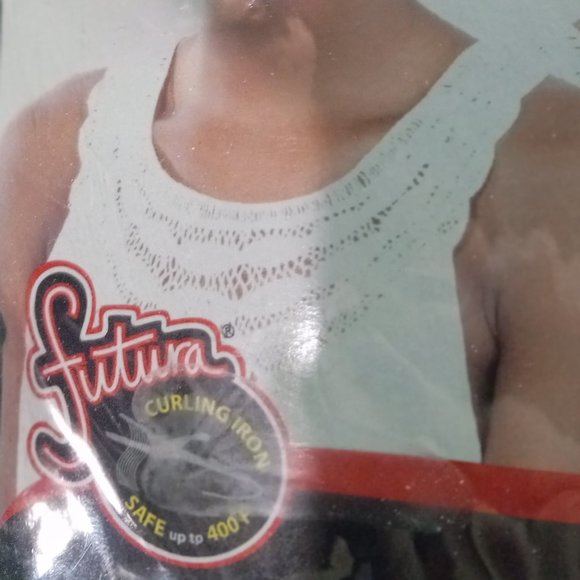 new synthetic short wig - Picture 2 of 3